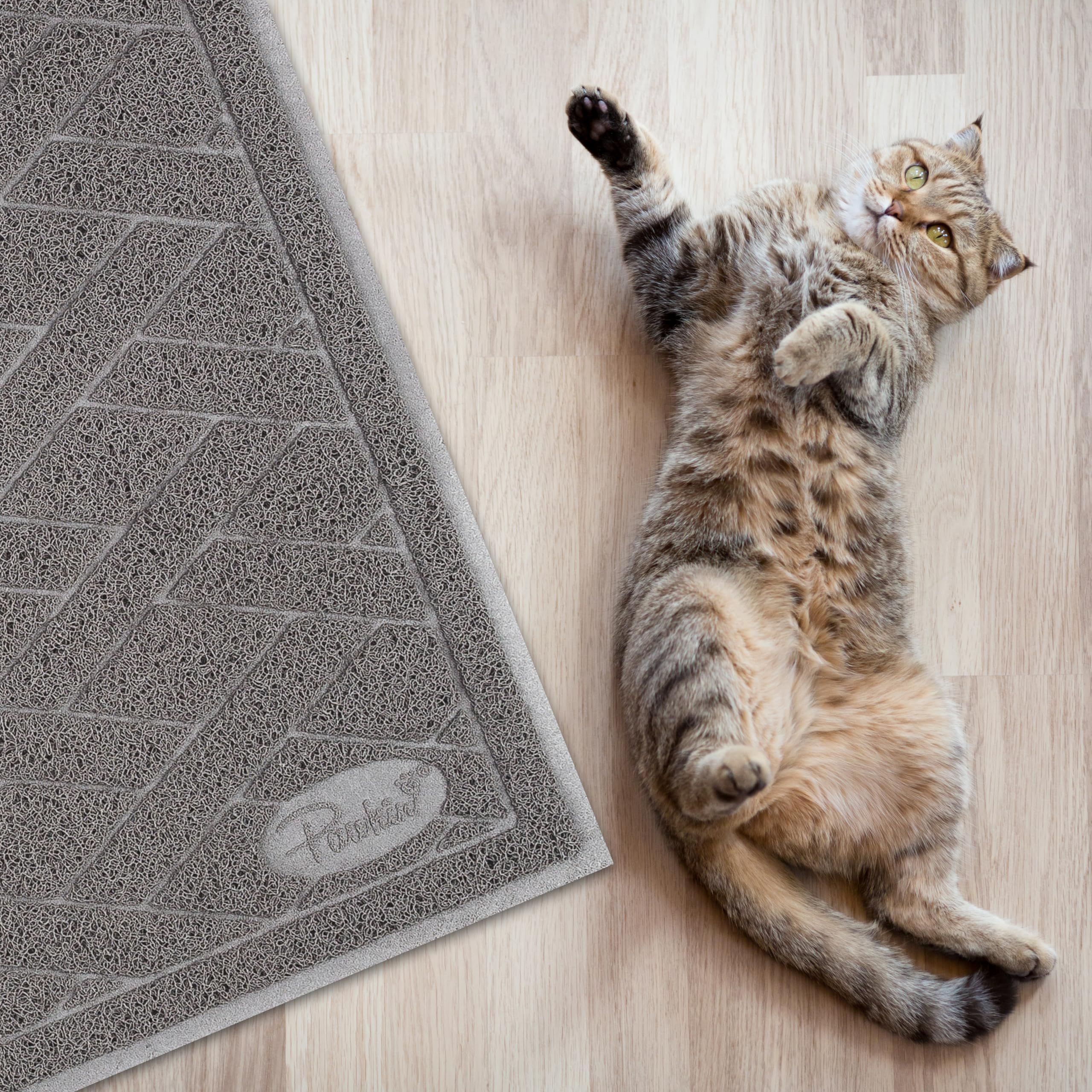 Pawkin cat litter mat 4x3 feet provides ample floor protection.