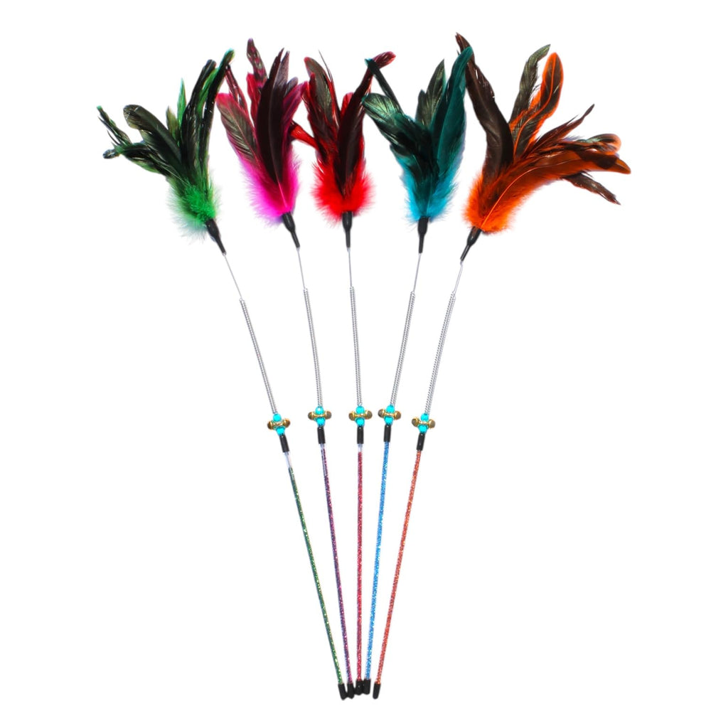 Paws Power cat wand feather-set angle shows motion to spark hunting instincts.