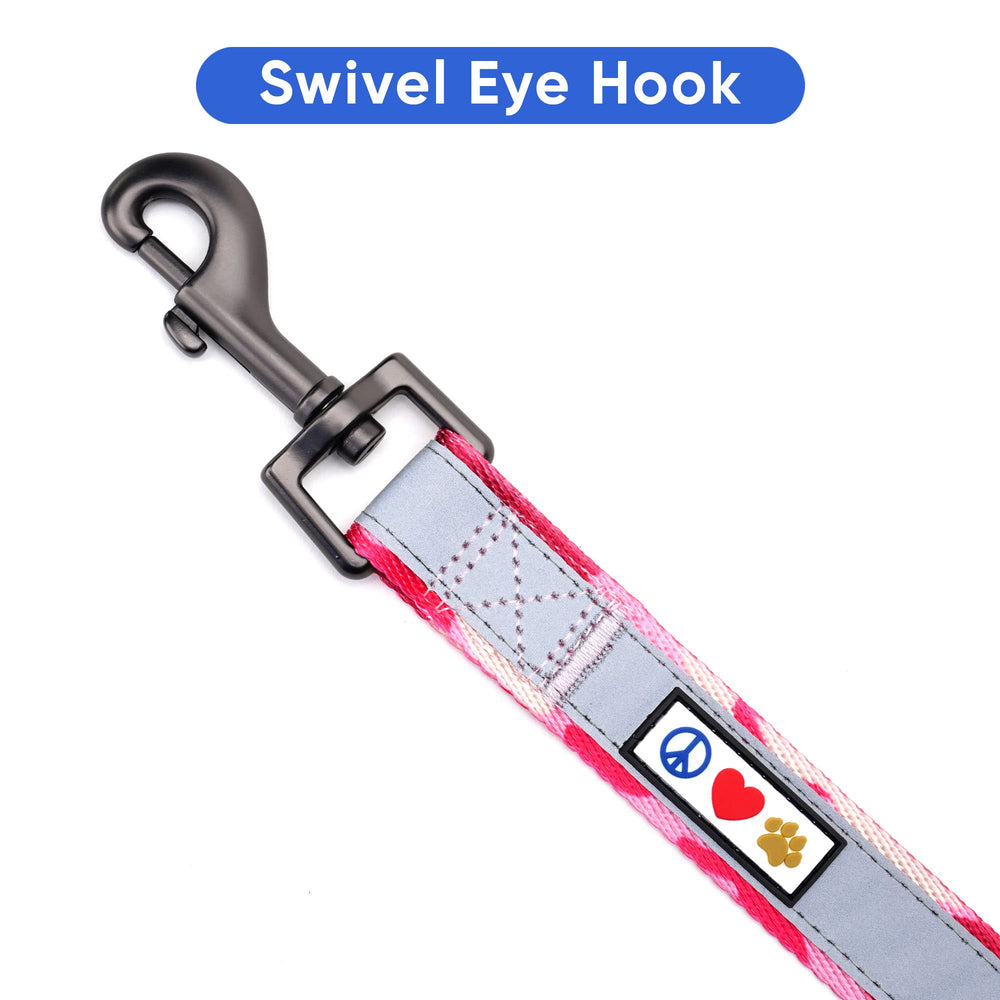 Pawtitas camo pink dog leash neoprene-padding reduces hand fatigue during walks.