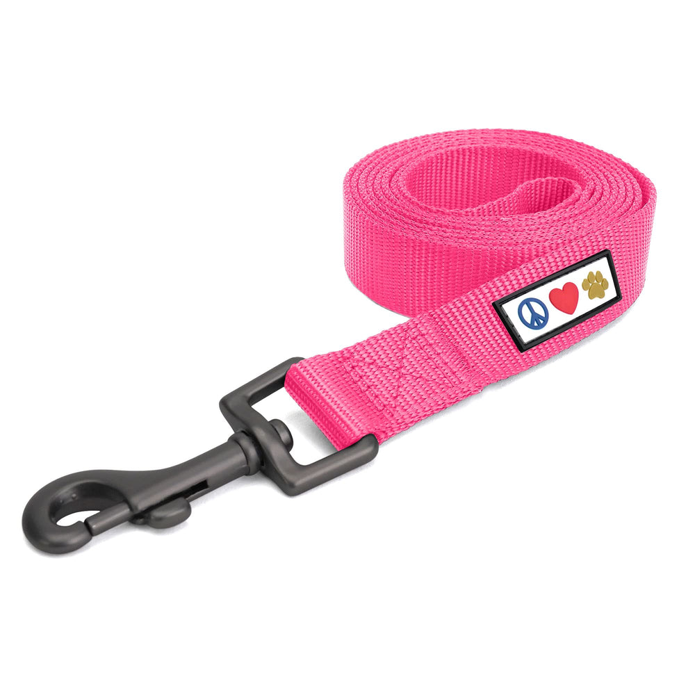Pawtitas solid 6ft pink leash XXS ideal for tiny pets during daily walks.