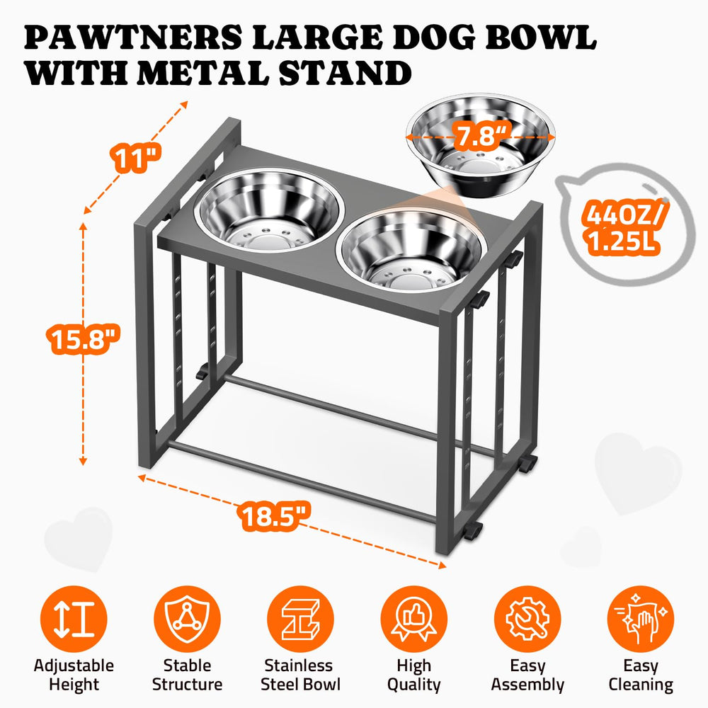 Pawtners anti-slip mat prevents tipping for stable mealtime at home.