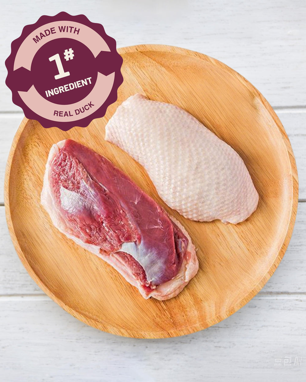 PAWUP Duck Jerky Strips close-up shows shiny coat nourishment.