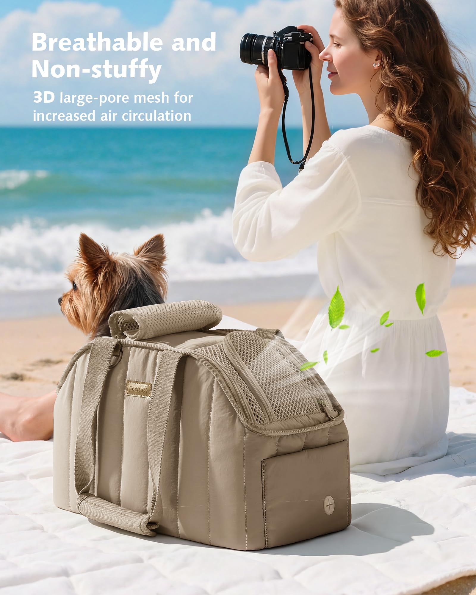 Pecute dog purse carrier removable pad for easy washing.