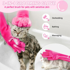 Pecute gloves pink hand-fit close-up shows secure anti-slip grip during bath