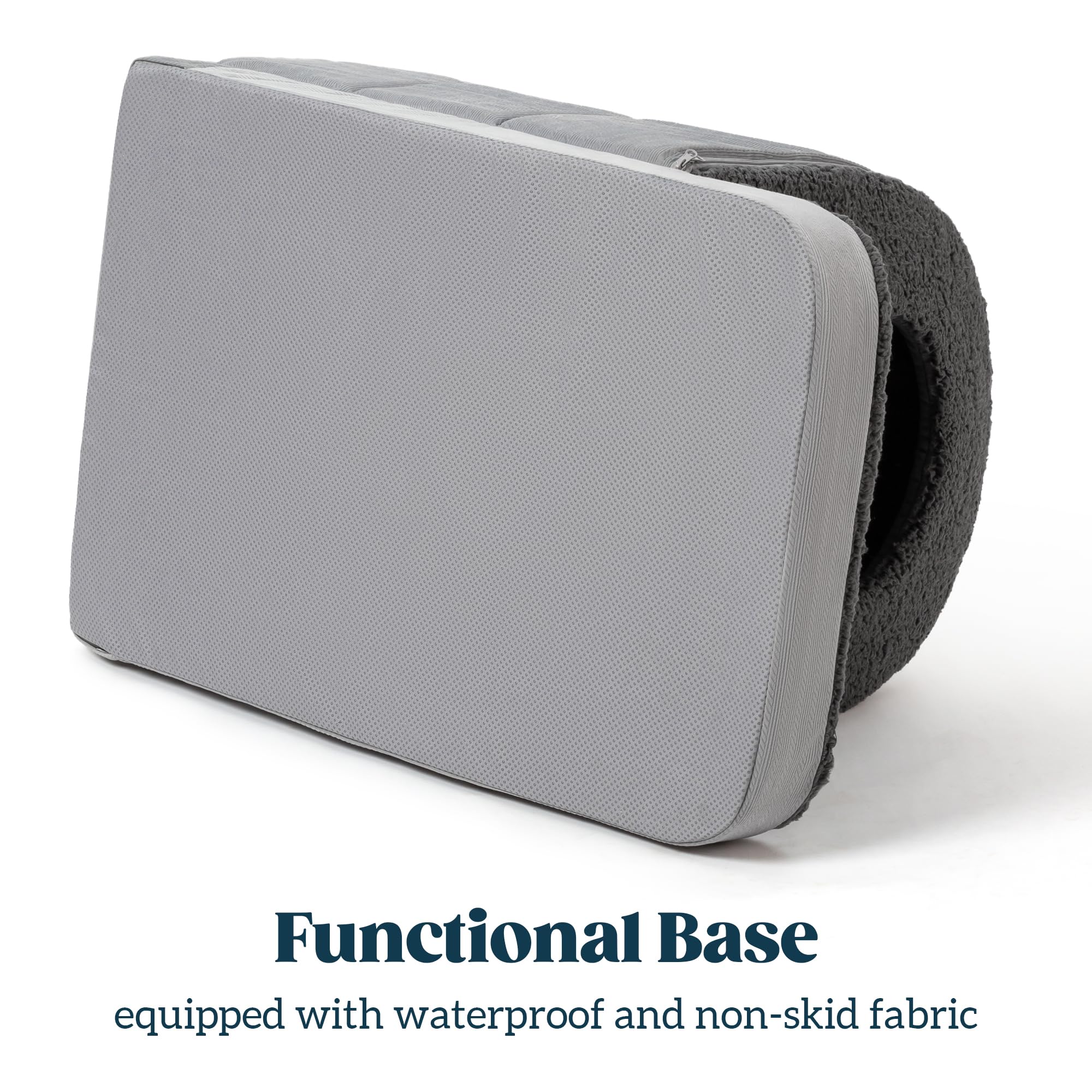 PELZIN Nonskid bottom ensures stable placement on any floor surface.