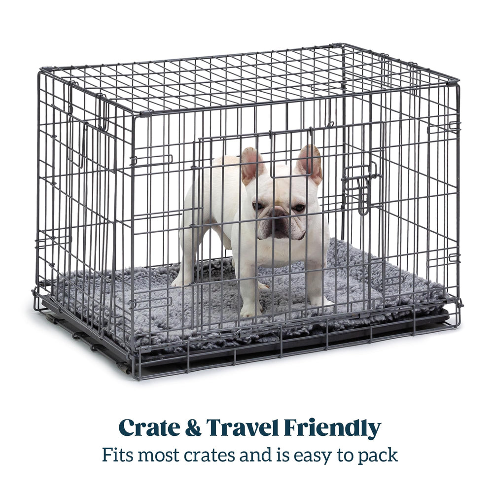 PELZIN Stoutwool dog bed placed on the floor in charcoal for lounging