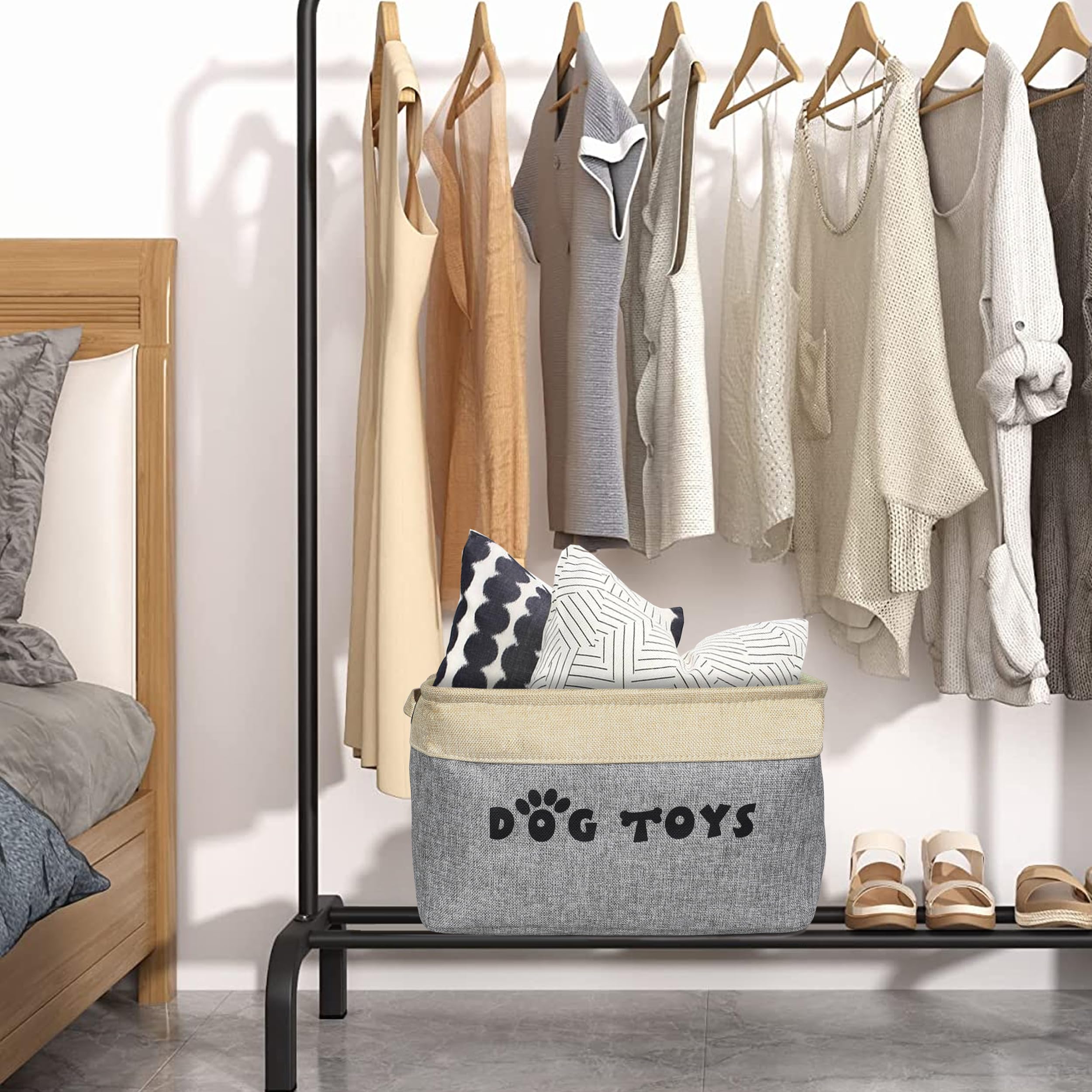 PET ARTIST dog toy basket with handles highlighting safe two-cutout design
