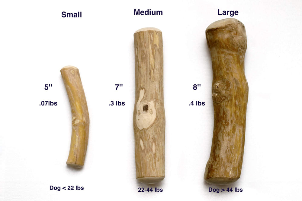 Pet Full House WoofWood packaging shows natural dog chew sticks.
