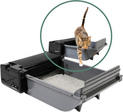 Pet Zone Smart Scoop front view demonstrates compact design for shared homes.