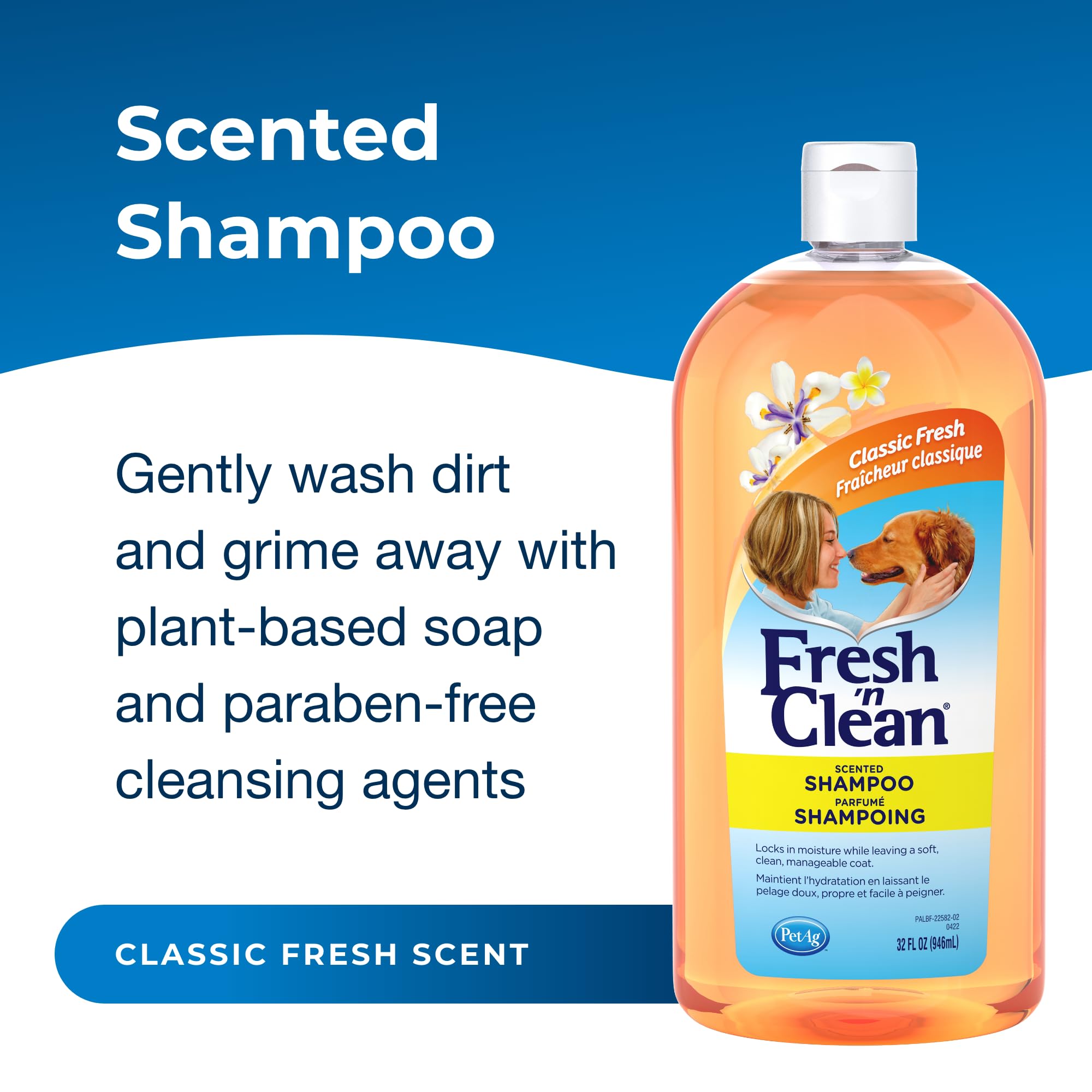 PetAg Fresh ’n Clean lather being worked into a dog's coat for gentle cleansing.