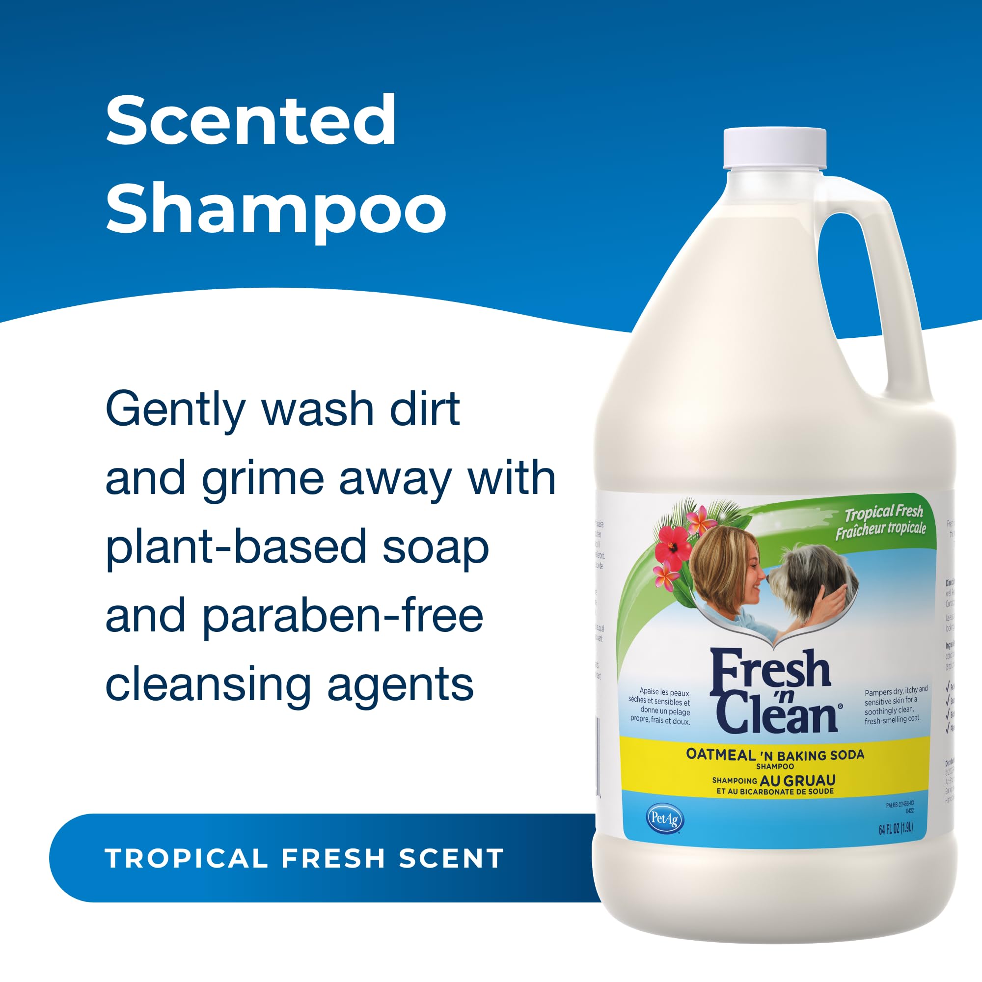 PetAg Fresh ’n Clean shampoo lather close-up showing rich foam and skin-soothing action.