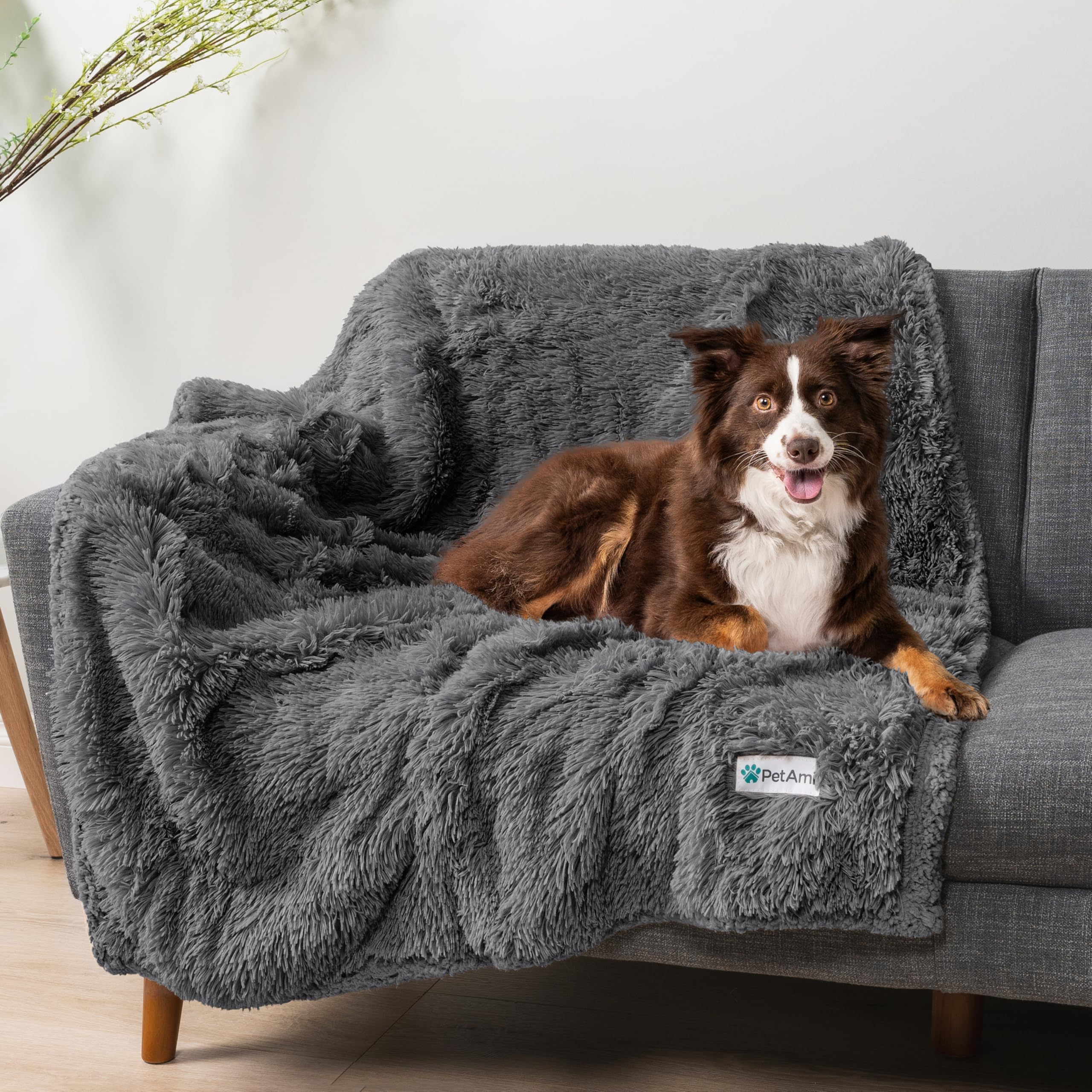 PetAmi dog blanket with soft sherpa and faux fur side for cozy lounging