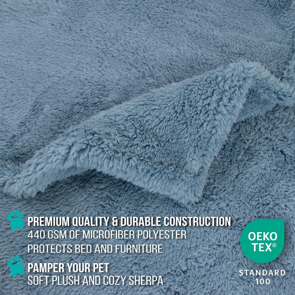 PetAmi blanket with durable stitching designed to guard furniture