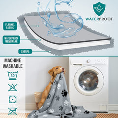 PetAmi machine-washable blanket for easy cleaning after muddy paws.