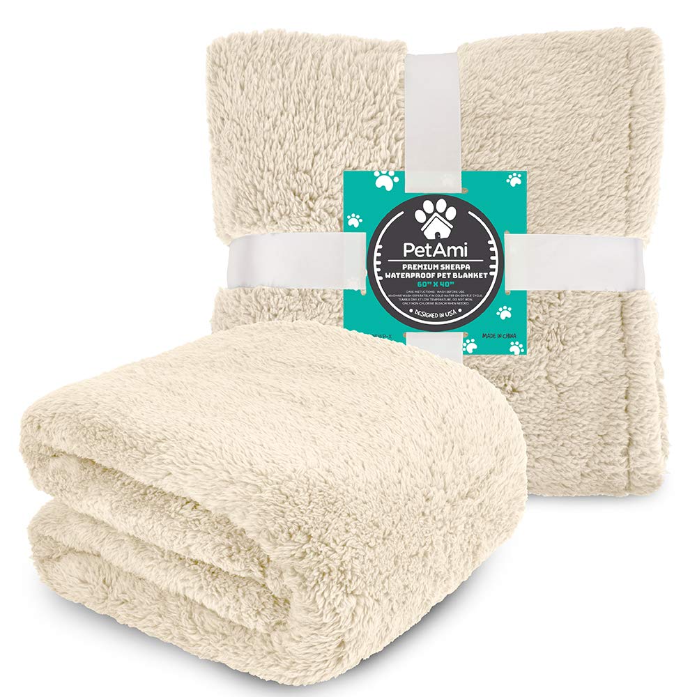 PetAmi multiuse blanket suitable for car, crate, and sofa protection