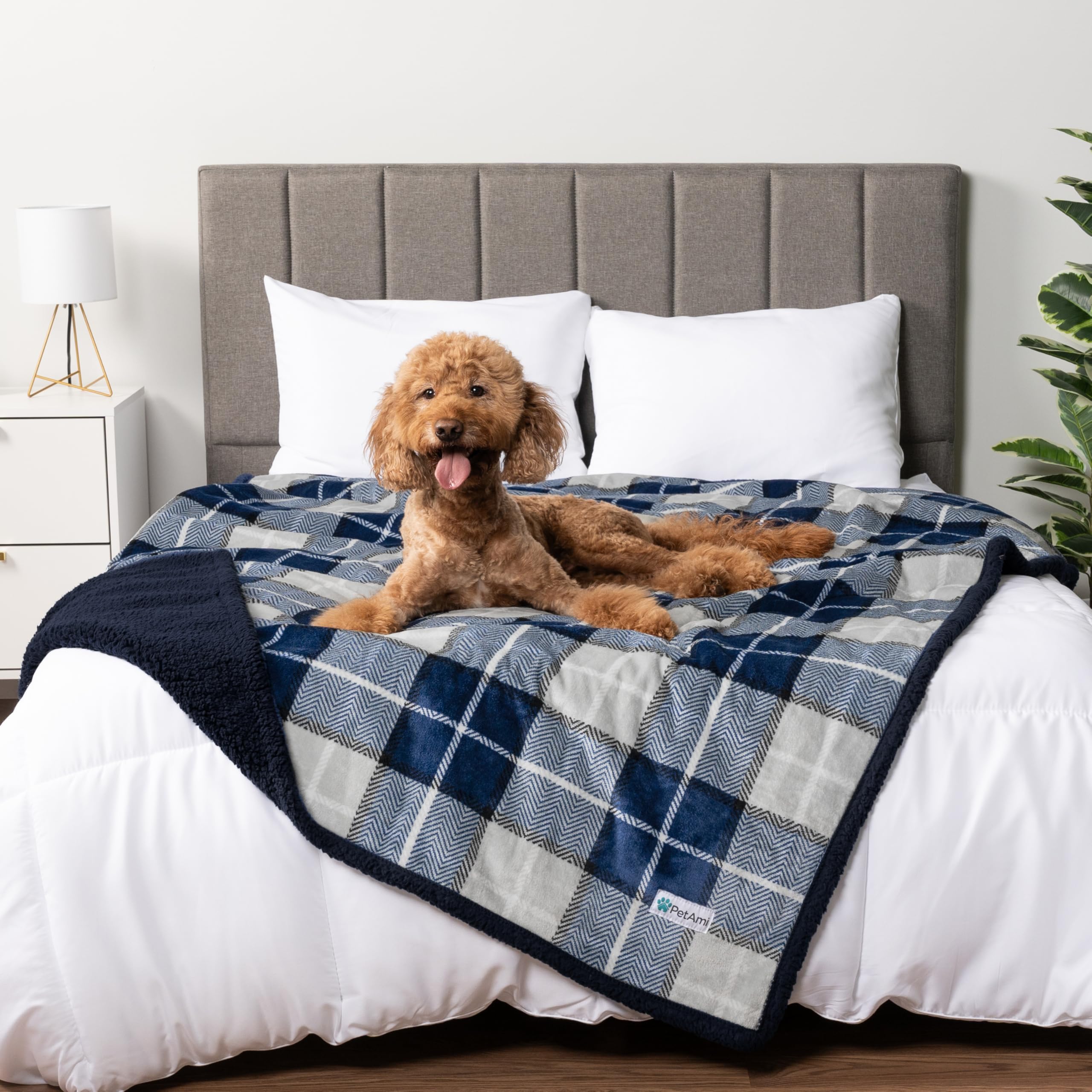 PetAmi plaid navy reversible blanket highlights soft warmth for lounging