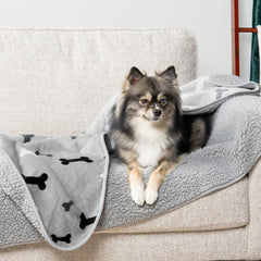 PetAmi reversible Sherpa fleece blanket adds warm comfort for lounging pets.