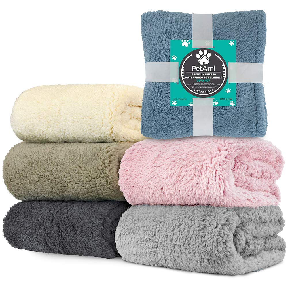 PetAmi small dog blanket 29x40 fits chihuahua and similar pets.