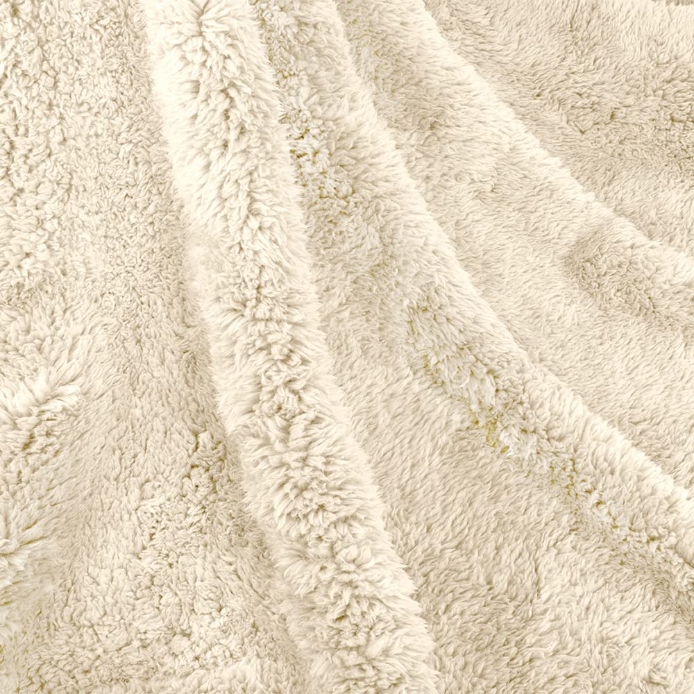PetAmi washable blanket being machine washed for easy cleanup.