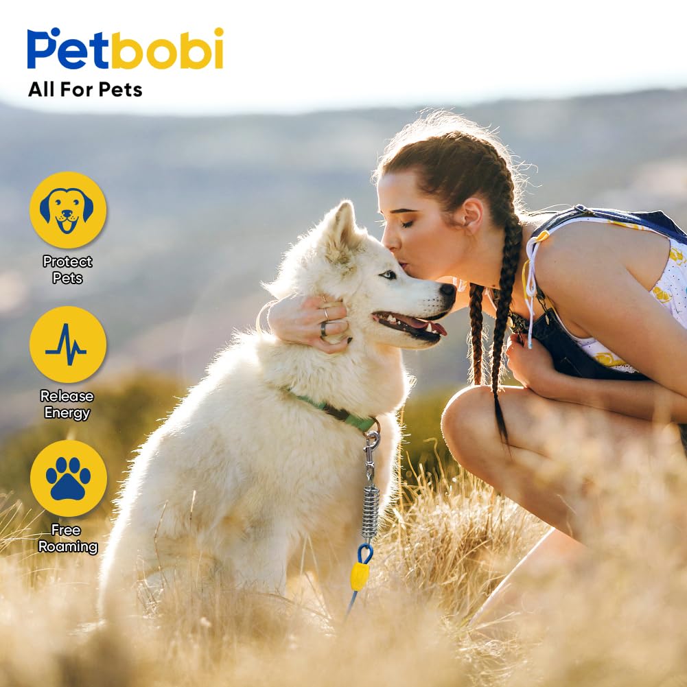 Petbobi dog enjoying yard with 30ft reach and safety.
