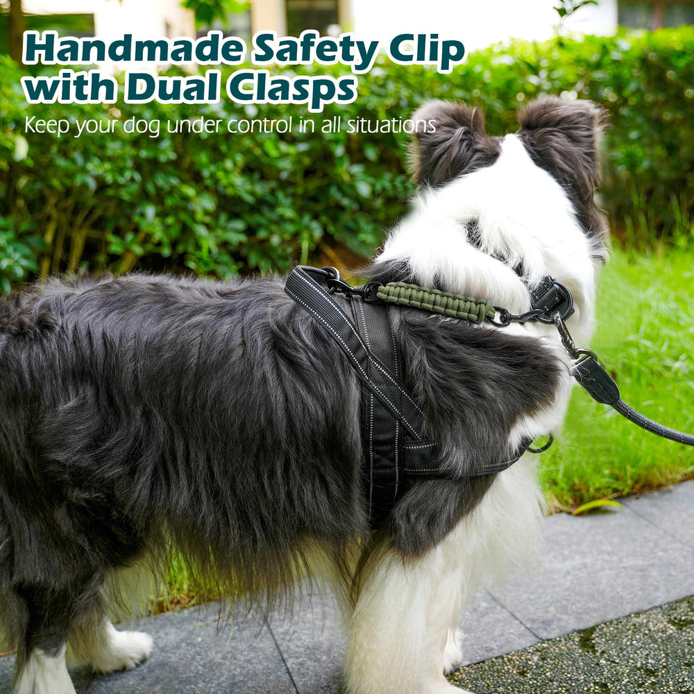 PetBonus 360-rotating-clip image demonstrates secure, adjustable connection