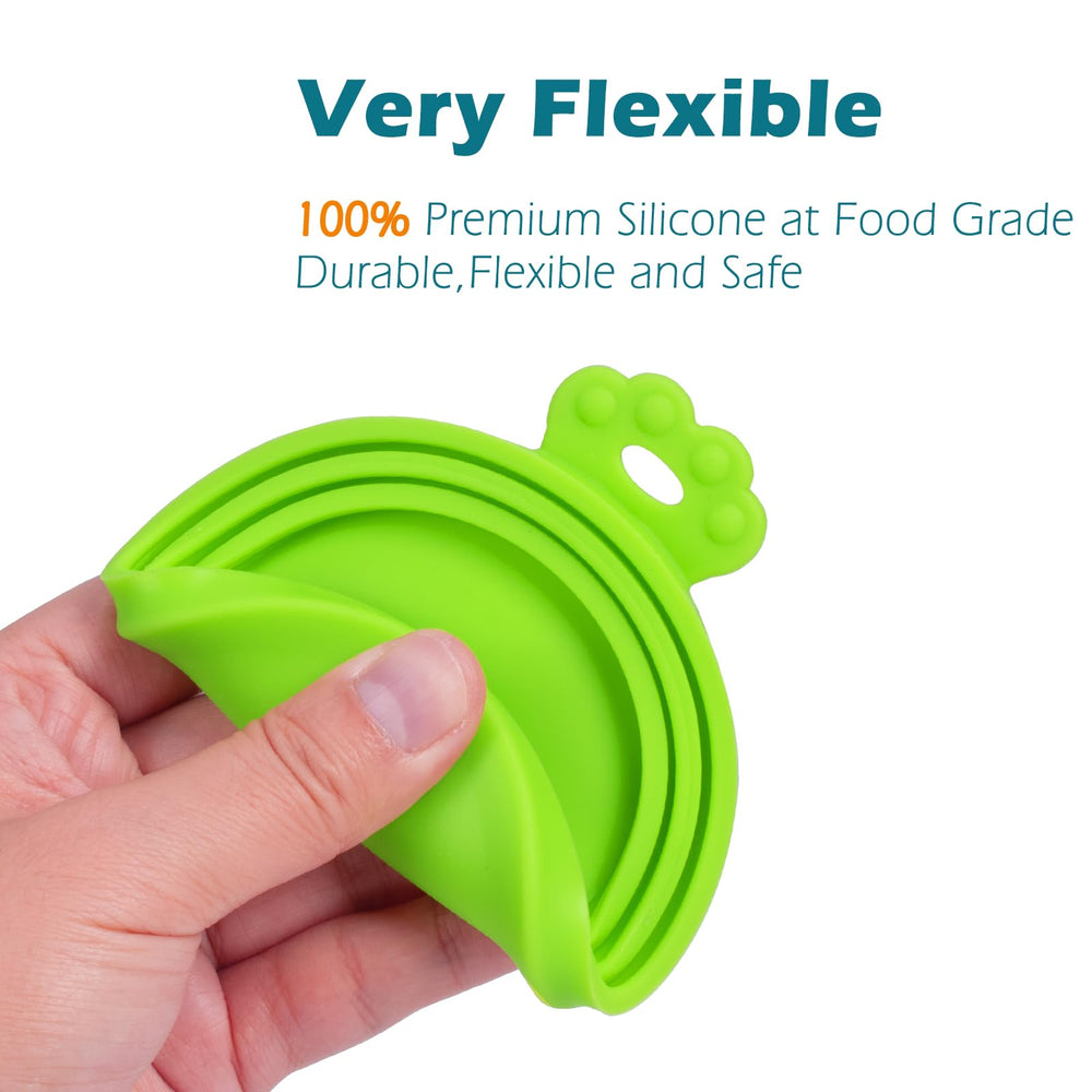 PetBonus silicone can cover green on a canned food, seals in aroma.