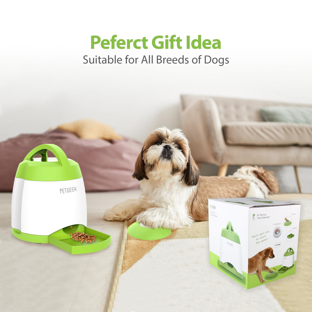 PETGEEK indoor-outdoor dog toy play area demonstrates versatile use in any space.