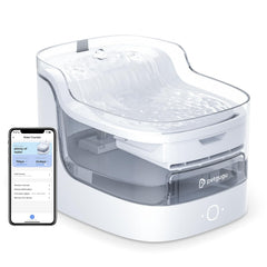 PETGUGU Cat Water Fountain front view highlights accessible 2L design for daily pet hydration.