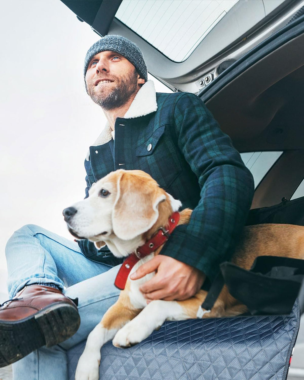 PETICON dog in car scene shows spacious fit across SUVs and sedans for versatile use