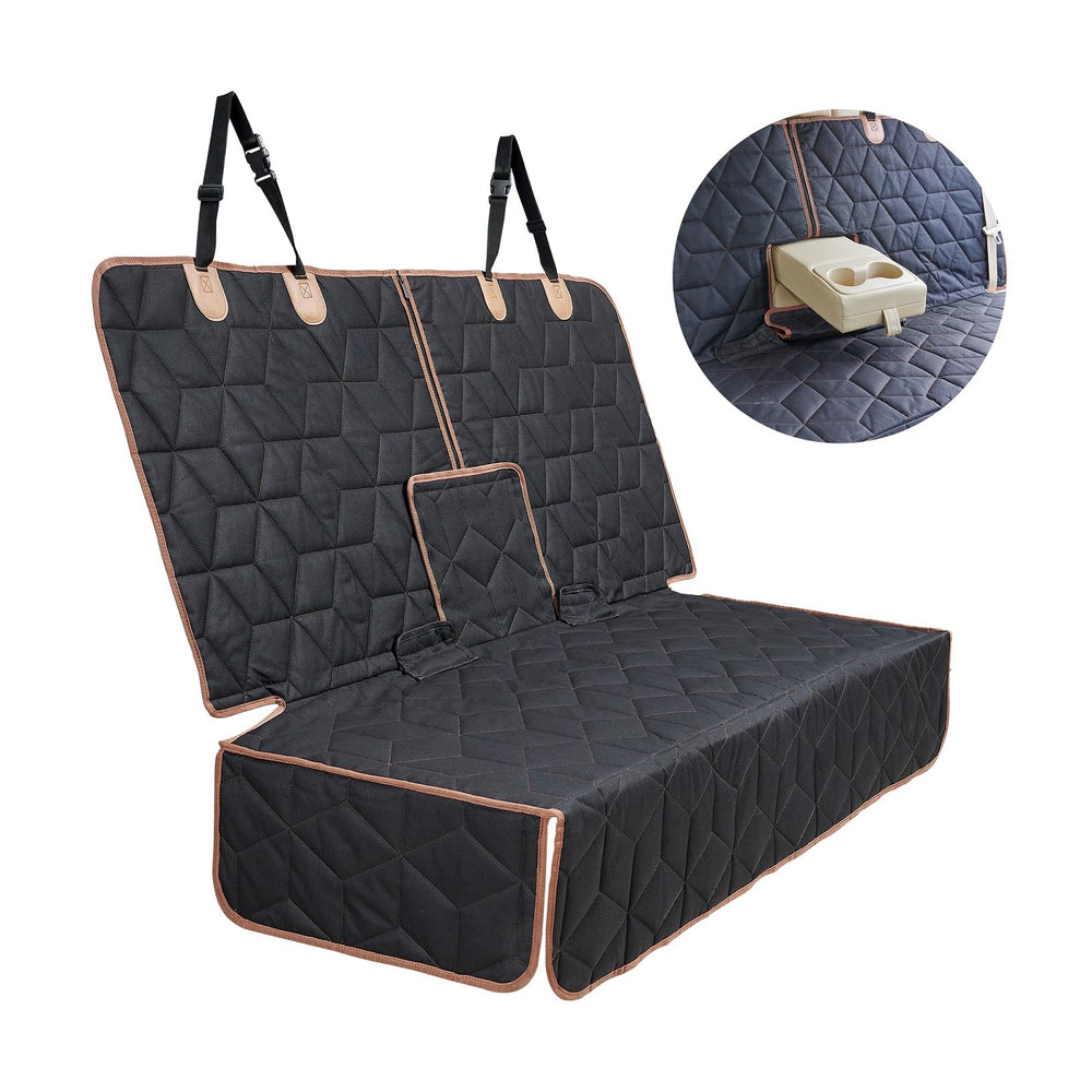 Petiza easy-clean design makes cleanup quick after adventures.