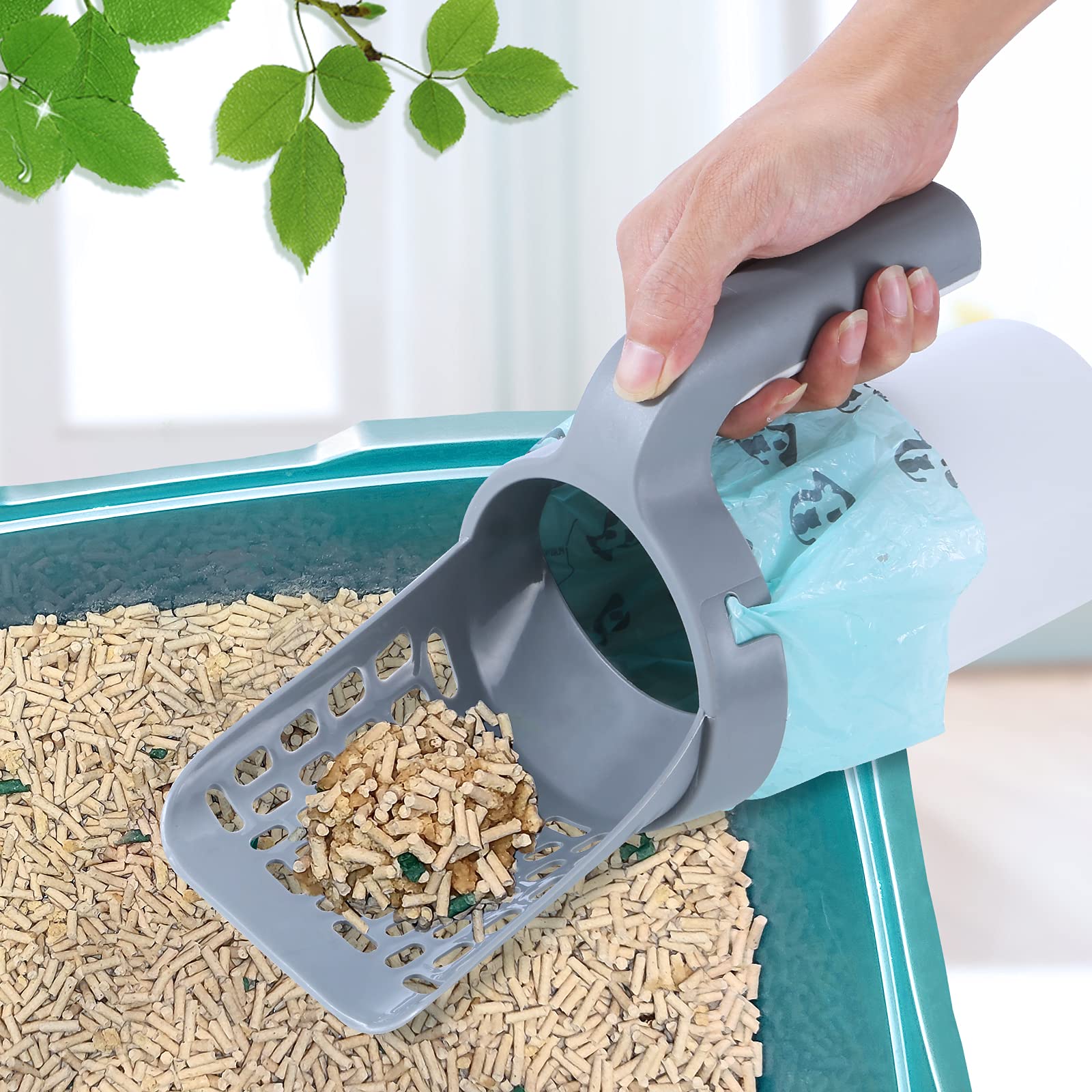Petizer Premium Cat Litter Scoop with holder demonstrates easy one-hand operation.