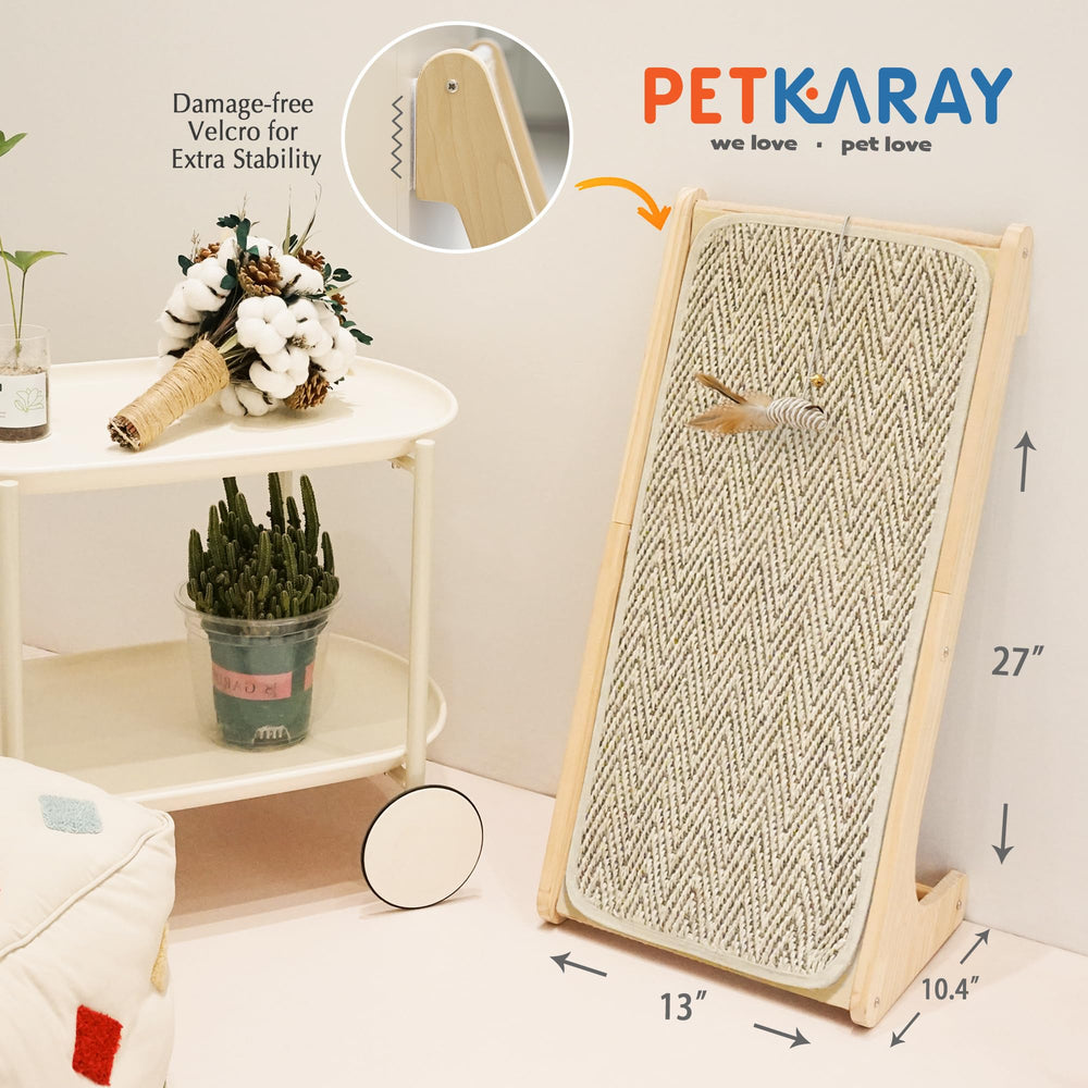 PETKARAY cat using the ramp shows natural scratching motion and comfort
