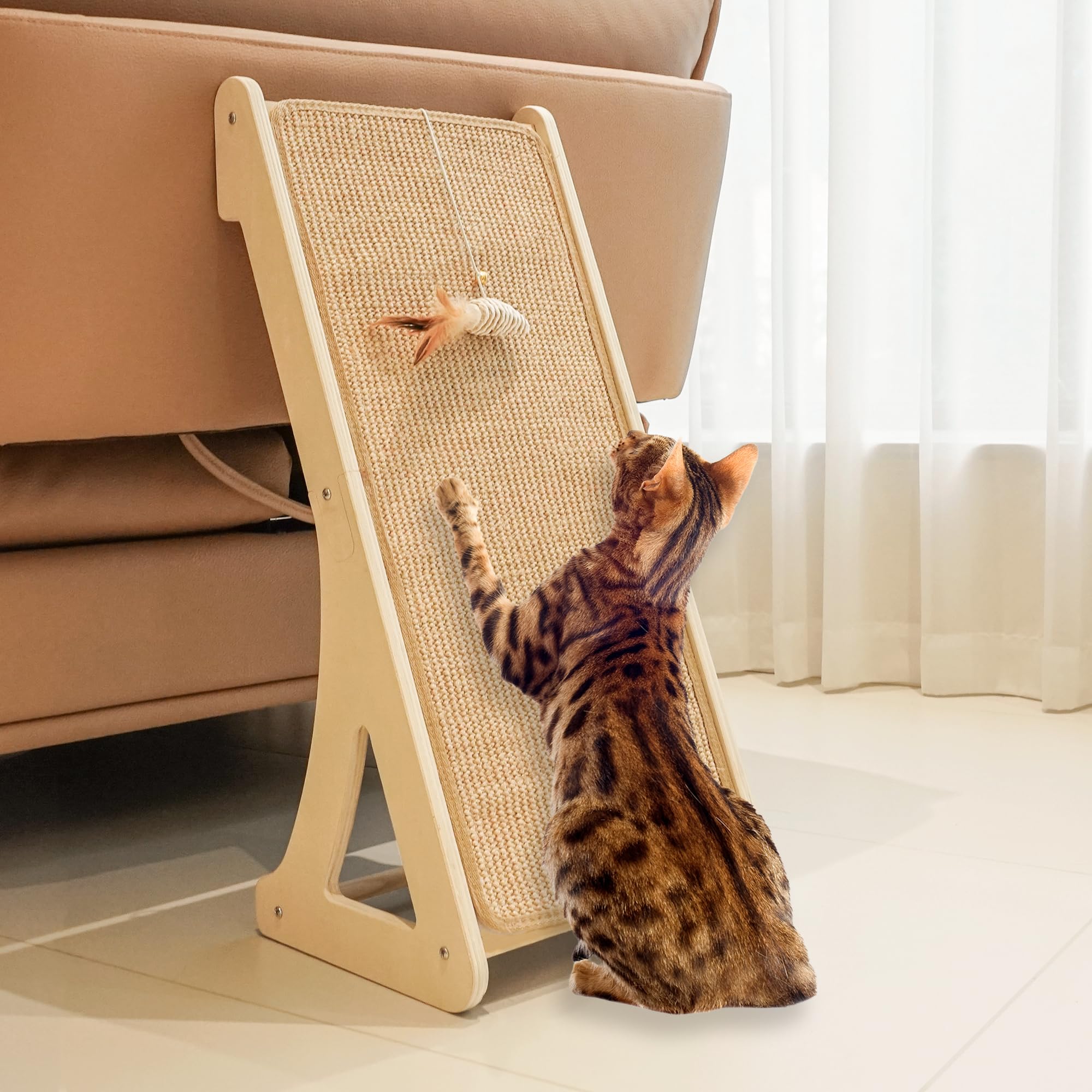 PETKARAY cat scratcher front view shows durable sisal surface for claw maintenance.