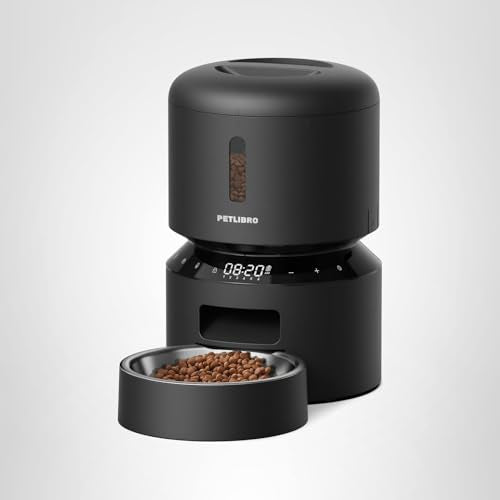 PETLIBRO Automatic Cat Feeder kibble-dispense shows reliable portioning at mealtime