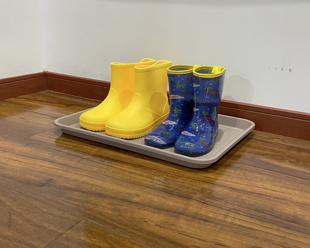 PetLike boot-tray size-12-8x16-7-inch demonstrates compact two-pack design.