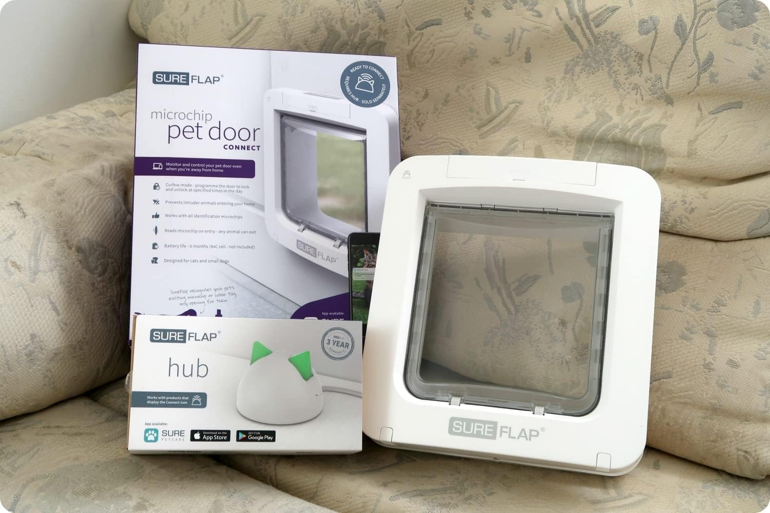 PETQUALITY Show That Love multi-pet entry supports households with several cats.