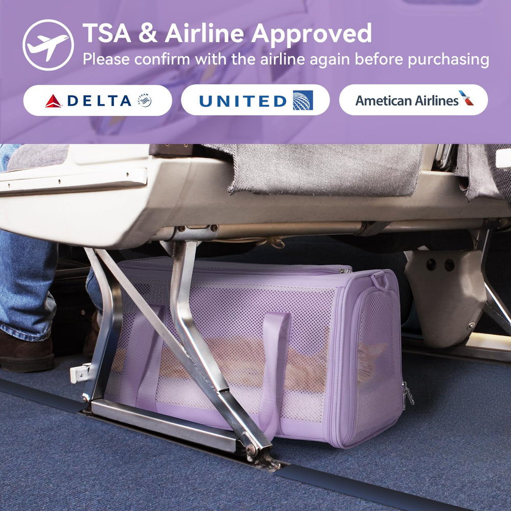 Petsfit lockable zipper adds extra containment during travel