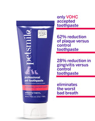 Petsmile cat-dog teeth application tongue-release highlights flavor-driven acceptance.