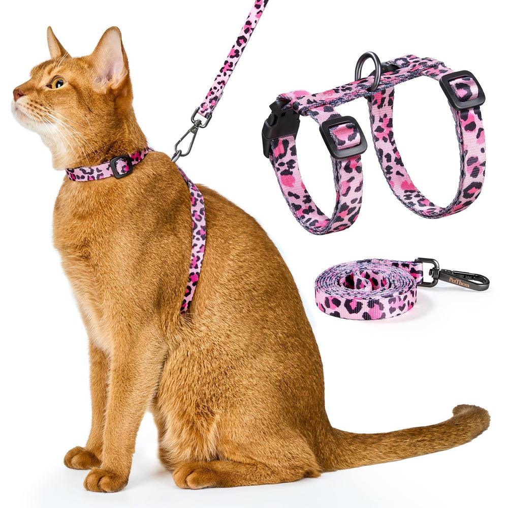 PetThem Cat Harness Pink close-up showing escape-proof design for safe strolls.