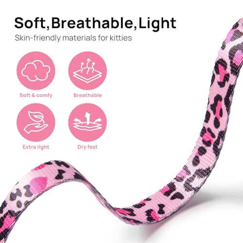 PetThem Leash Pink with stainless steel D-rings for durable attachment.