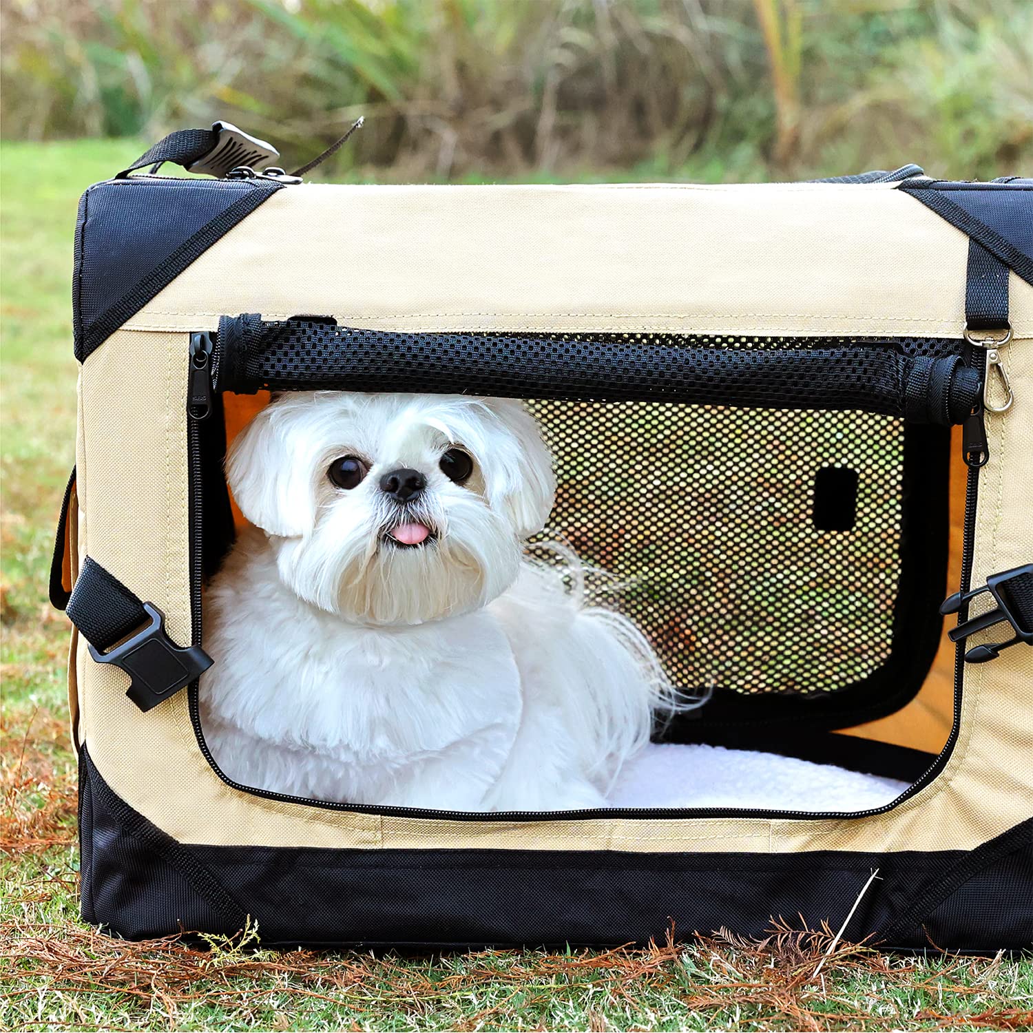 Pettycare soft crate features sturdy frame structure for durable everyday use.