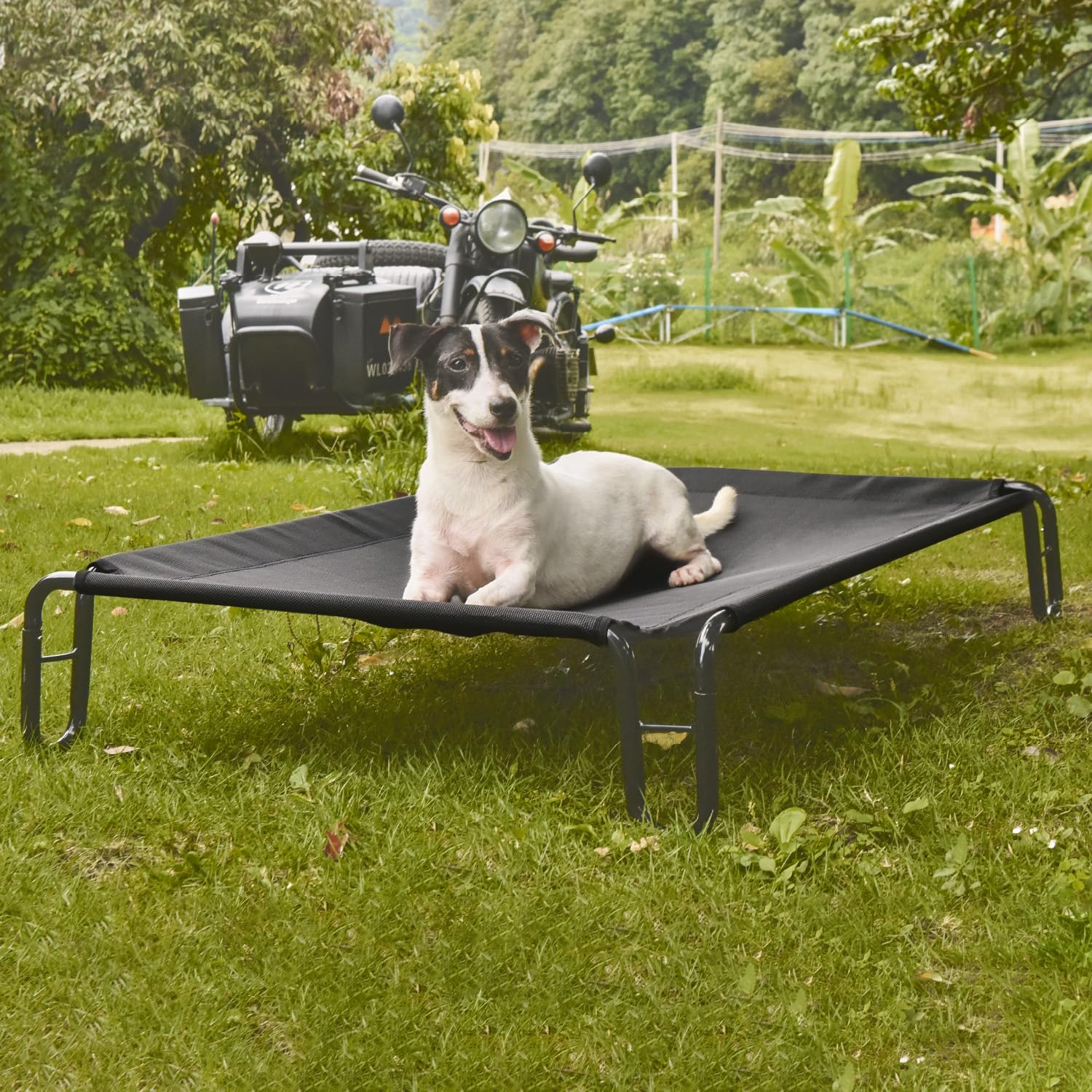 Pettycare Teslin mesh breathability enables airflow for a cooler, comfortable rest.