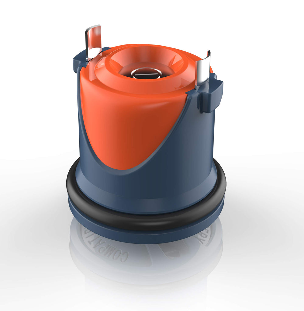 PETZEE waterproof O-ring closeup shows 100% water resistance for field use.