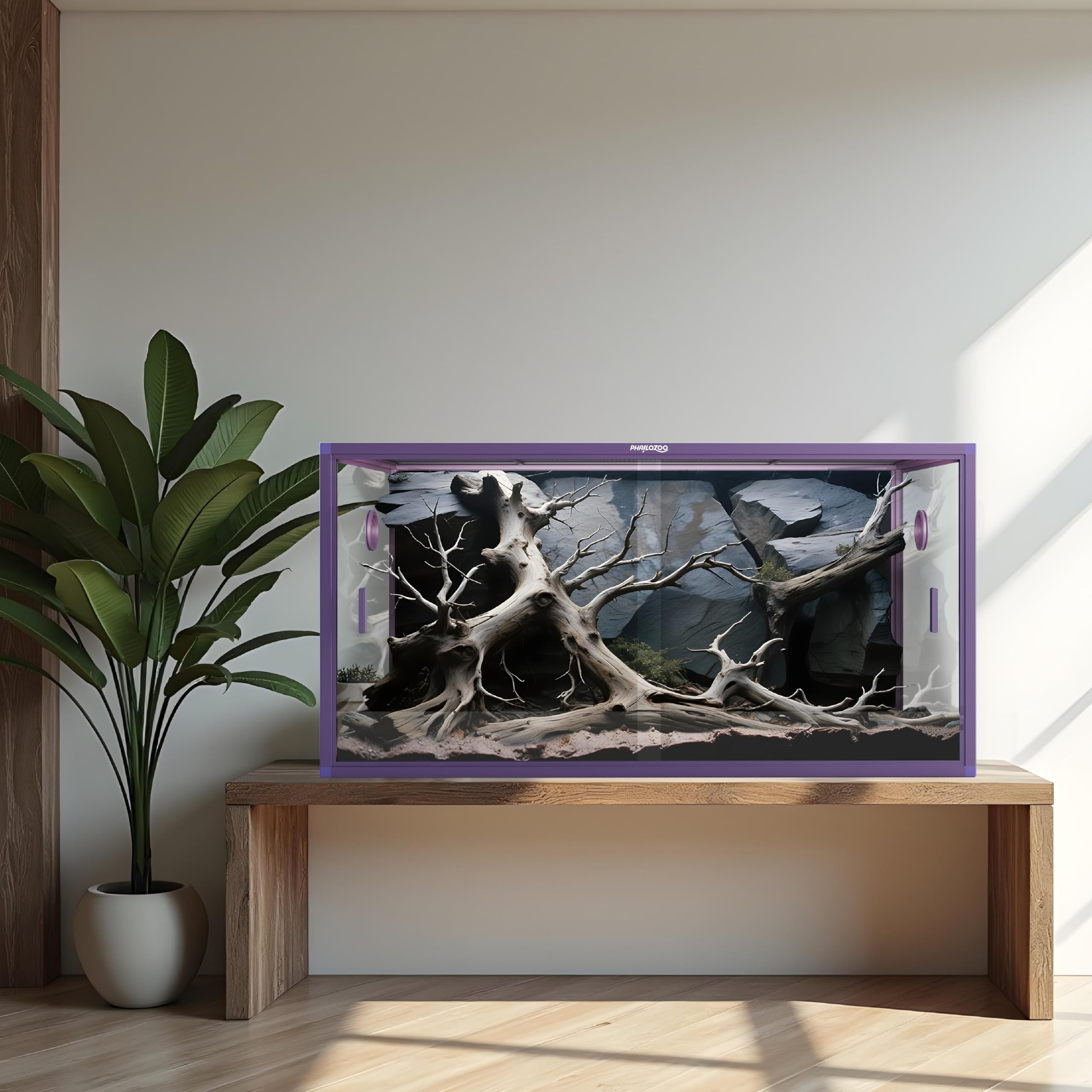 Phailozoo tank silicone-sealed bottom adds strength for stable bioactive enclosures (not leakproof).