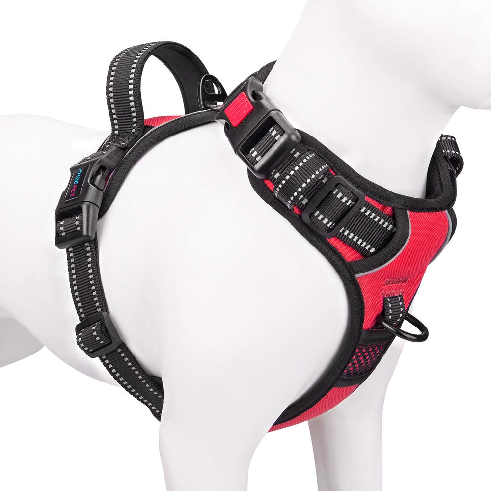 PHOEPET No Pull Harness front clip view for smoother, less-pulling walks.