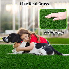 PICK FOR LIFE grass pad easy-clean image shows quick rinse and simple maintenance.