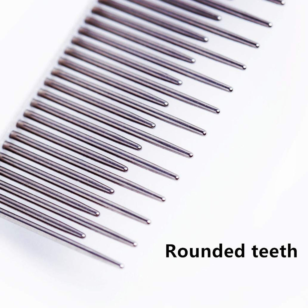 Piepea pet comb works on all coat lengths with rounded teeth.