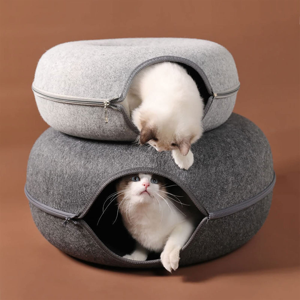 PLIISLUP large bed supports cats up to 30 pounds of cuddly comfort.
