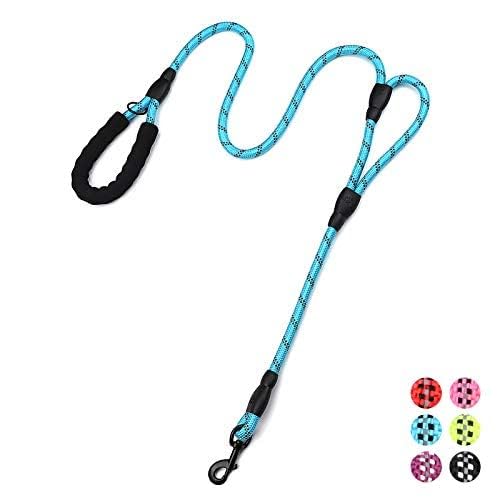 Correa Plutus Pet con manija acolchada para caminatas largas y cómodas.