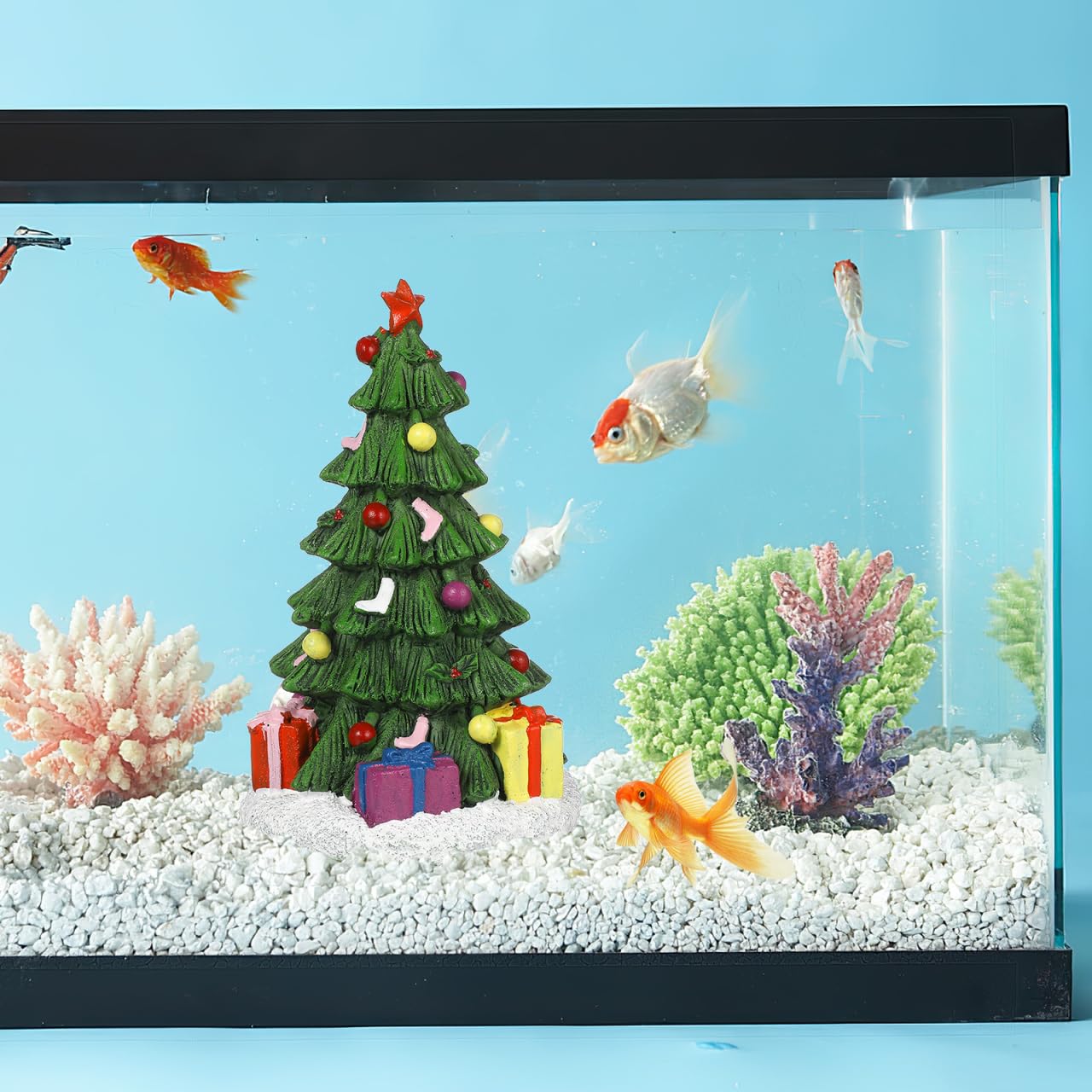 POPETPOP easy-placement Christmas tree decor for aquariums simplifies decorating
